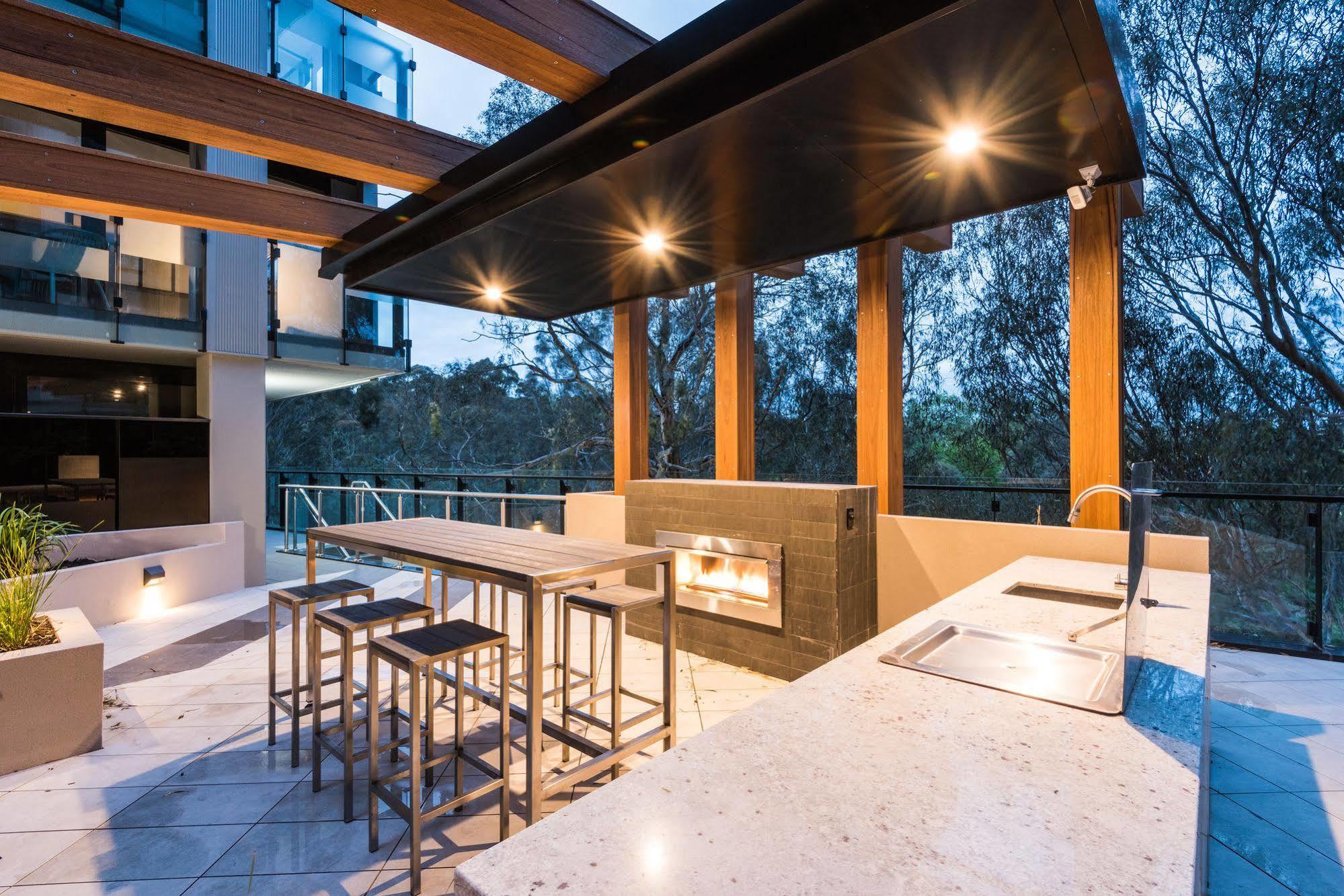 Playhouse Apartments Abbotsford Melburne Exterior foto
